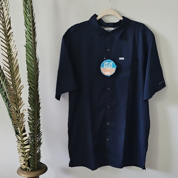 Columbia PFG Navy Blue Button Down NWT - Picture 1 of 12